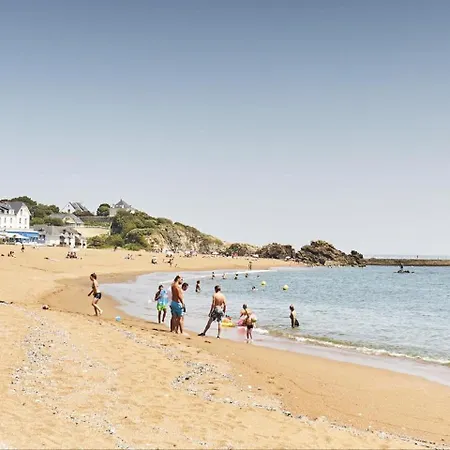 Le Phare De La Cote Ouest *