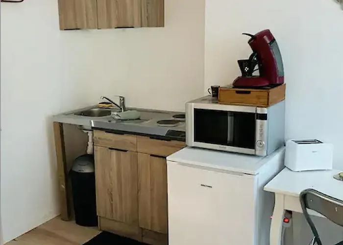 Le Phare De La Cote Ouest *